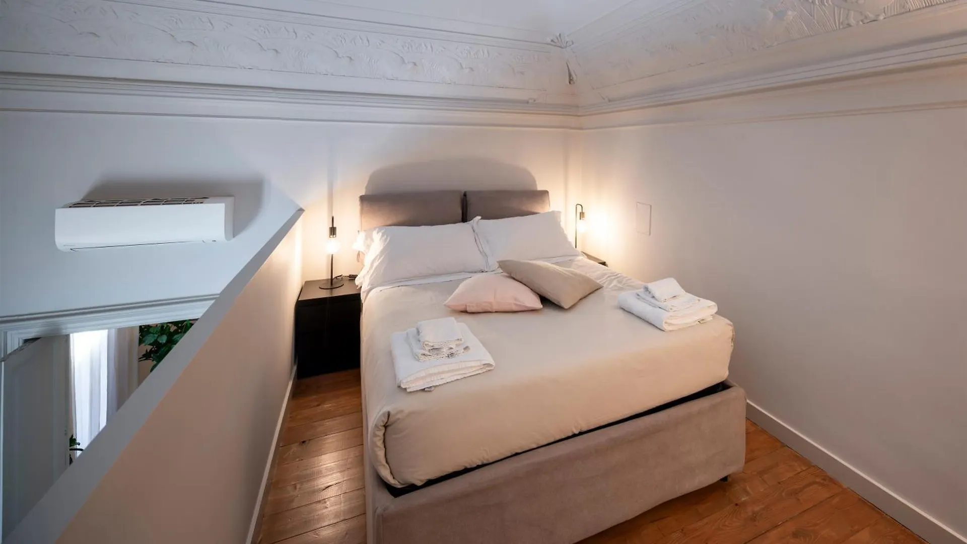Mirone - Suite Apartments Catania Centro İtalya